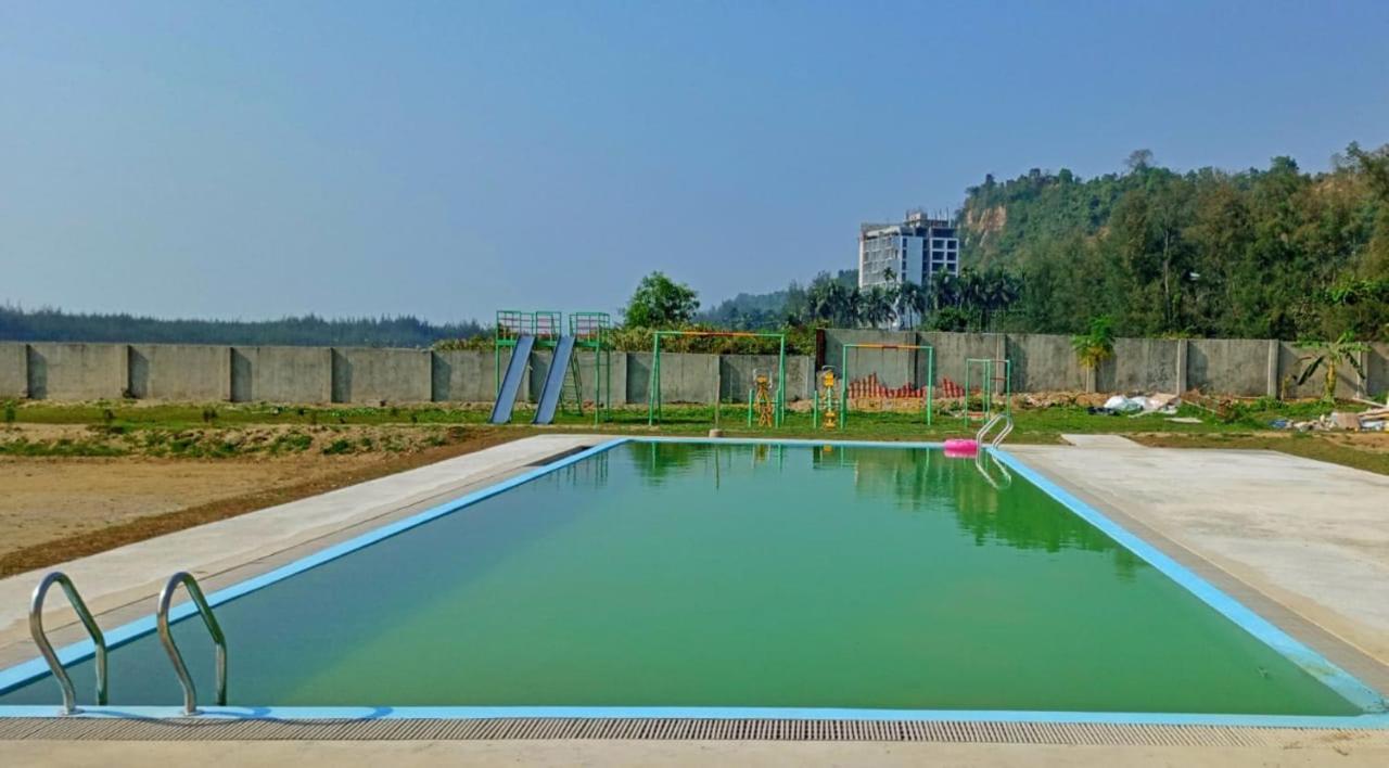 Maui Resort Cox's Bazar Exteriör bild